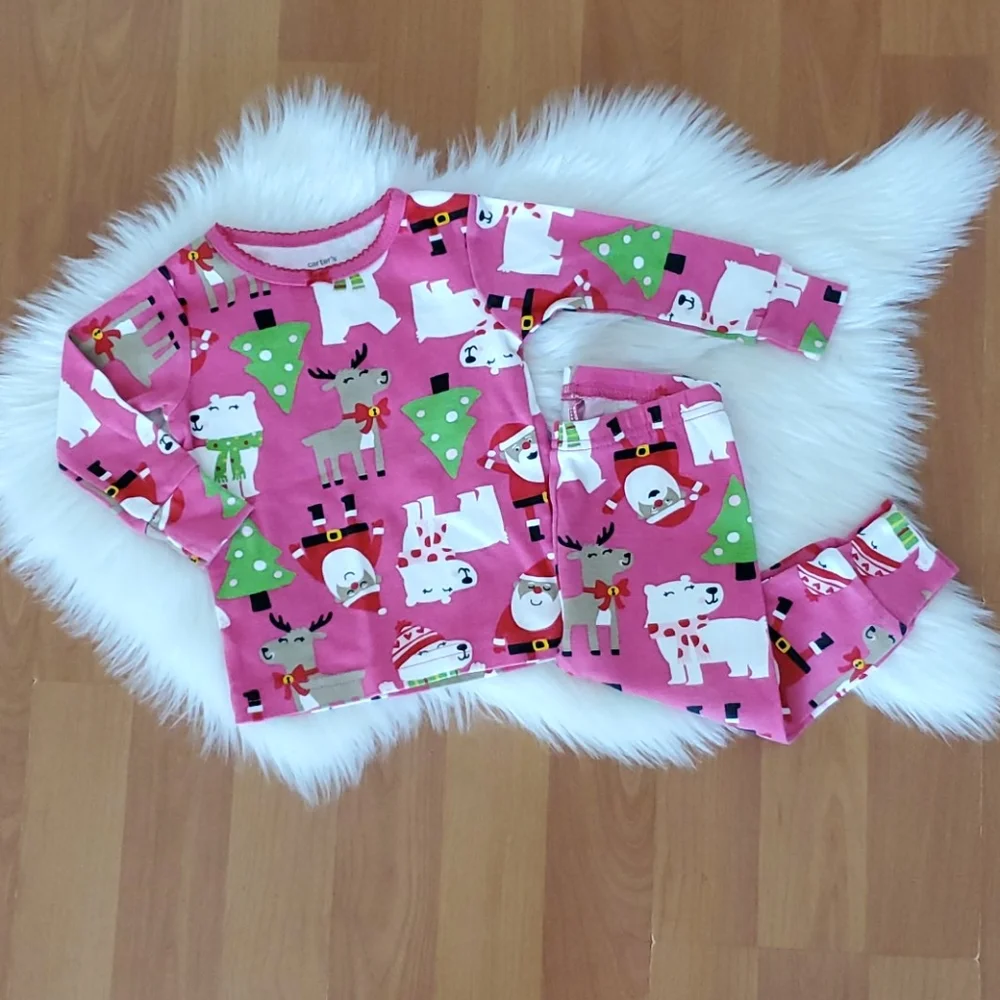 Carters 2 piece Christmas Santa pajamas 12 months